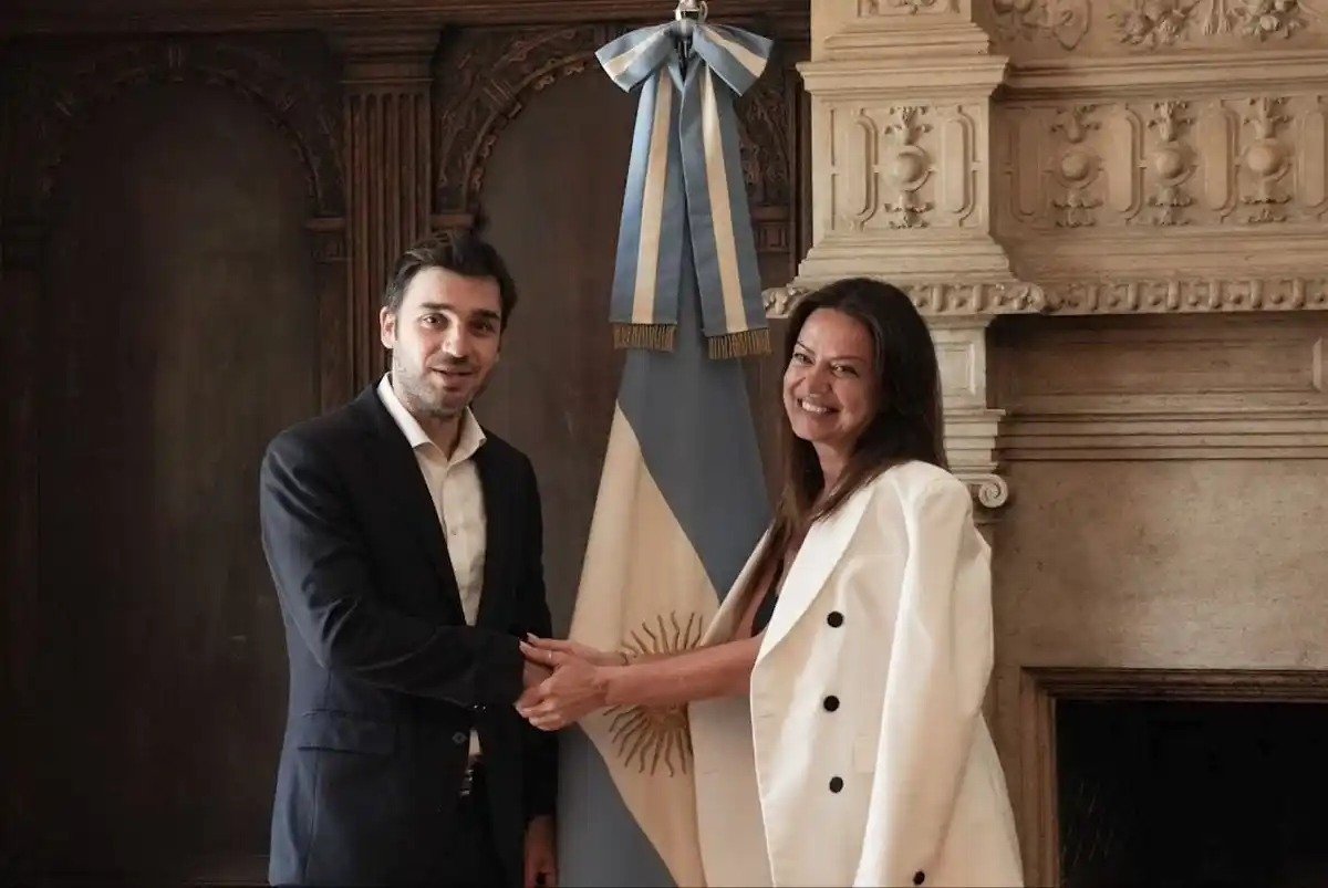 Escándalo por créditos del Banco Nación: Pettovello desplaza a su jefe de gabinete