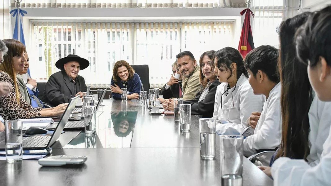 Educación en zonas vulnerables: suman al Chaqueño Palavecino a un plan para el norte