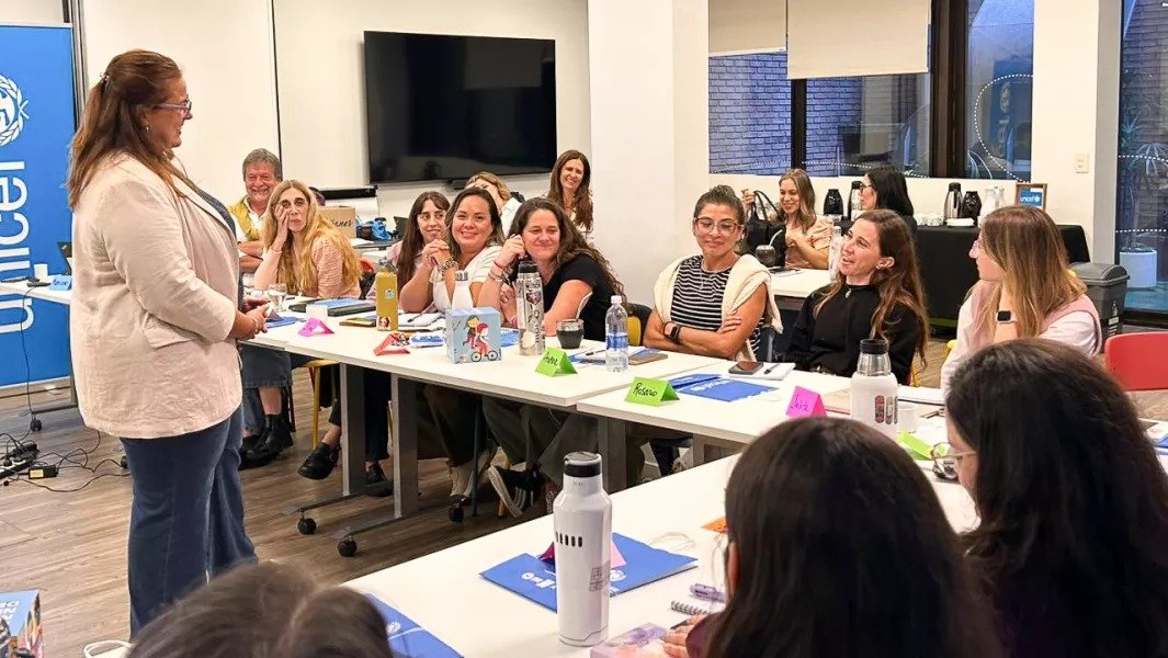 Salud mental adolescente: Salta participa en una formación internacional de UNICEF