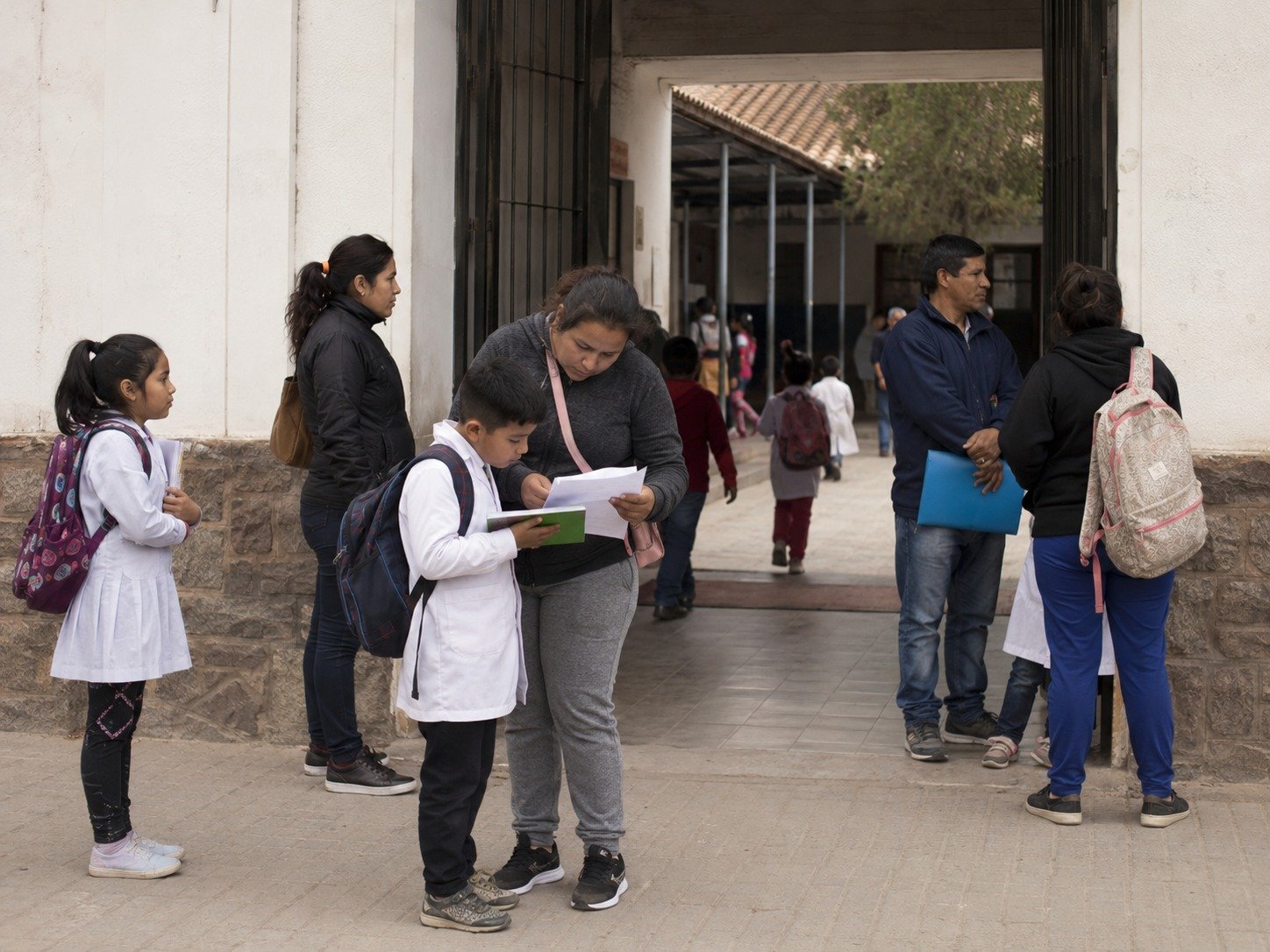Aportes voluntarios sí, cobros obligatorios no: las nuevas reglas para cooperadoras